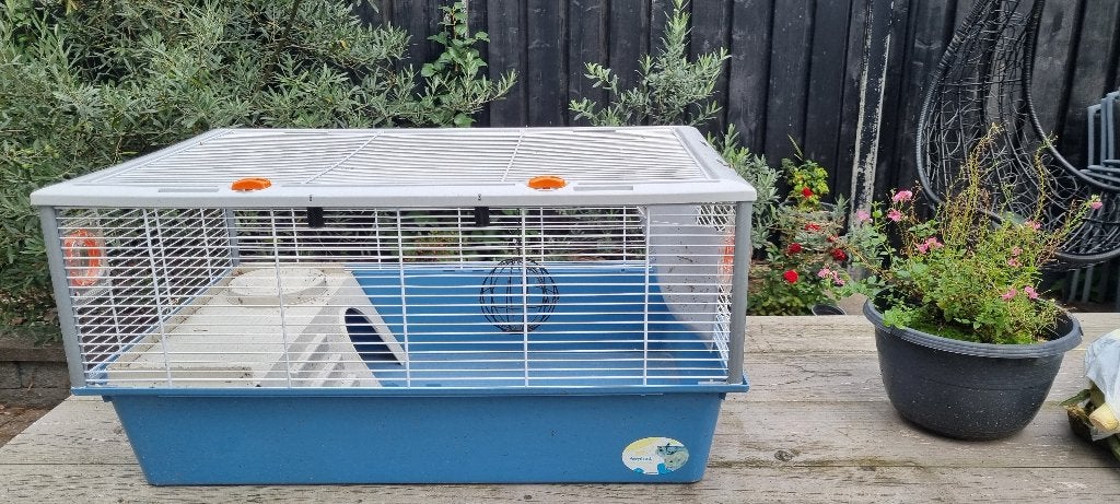 'Ferplast' knaagdieren en konijnen kooi, Dieren en Toebehoren, Knaagdieren en Konijnen | Hokken en Kooien, Kooi, Gebruikt, 75 tot 110 cm