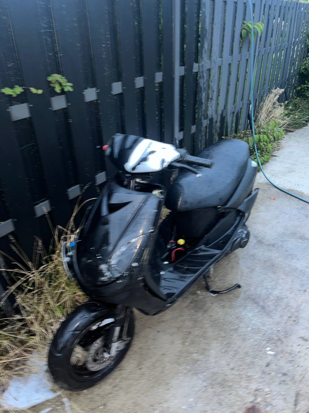 Viva City Scooter - Opknapper met nieuwe uitlaat, Ophalen of Verzenden, Gebruikt