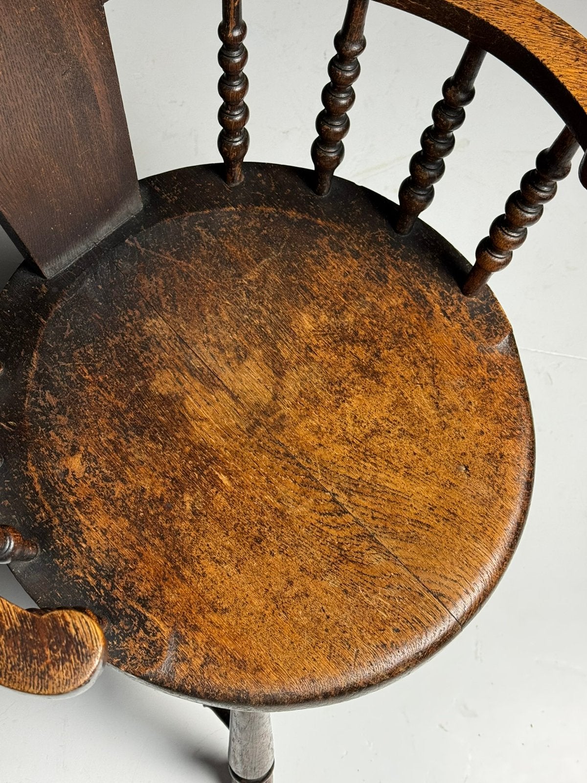 Bobbin Armstoel vintage, Huis en Inrichting, Bruin, Ophalen of Verzenden, Eén, A