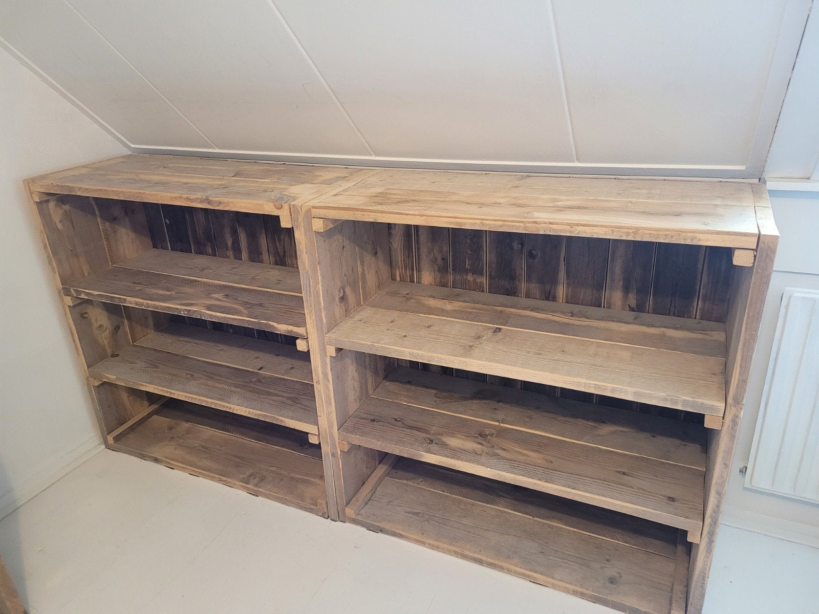 2 x steiger houten kasten, Ophalen