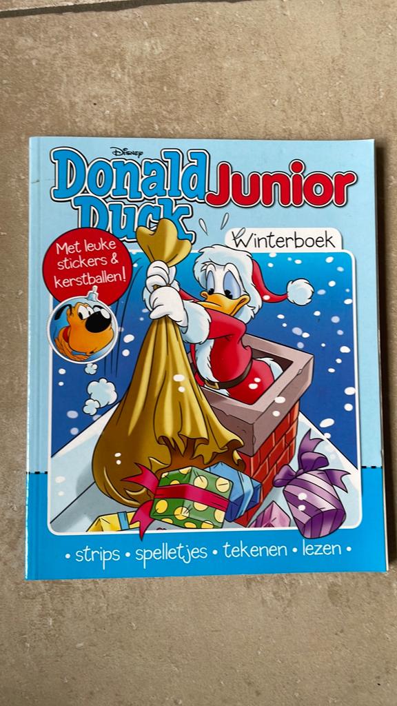 Donald Duck Junior Winterboek, Ophalen of Verzenden, Zo goed als nieuw