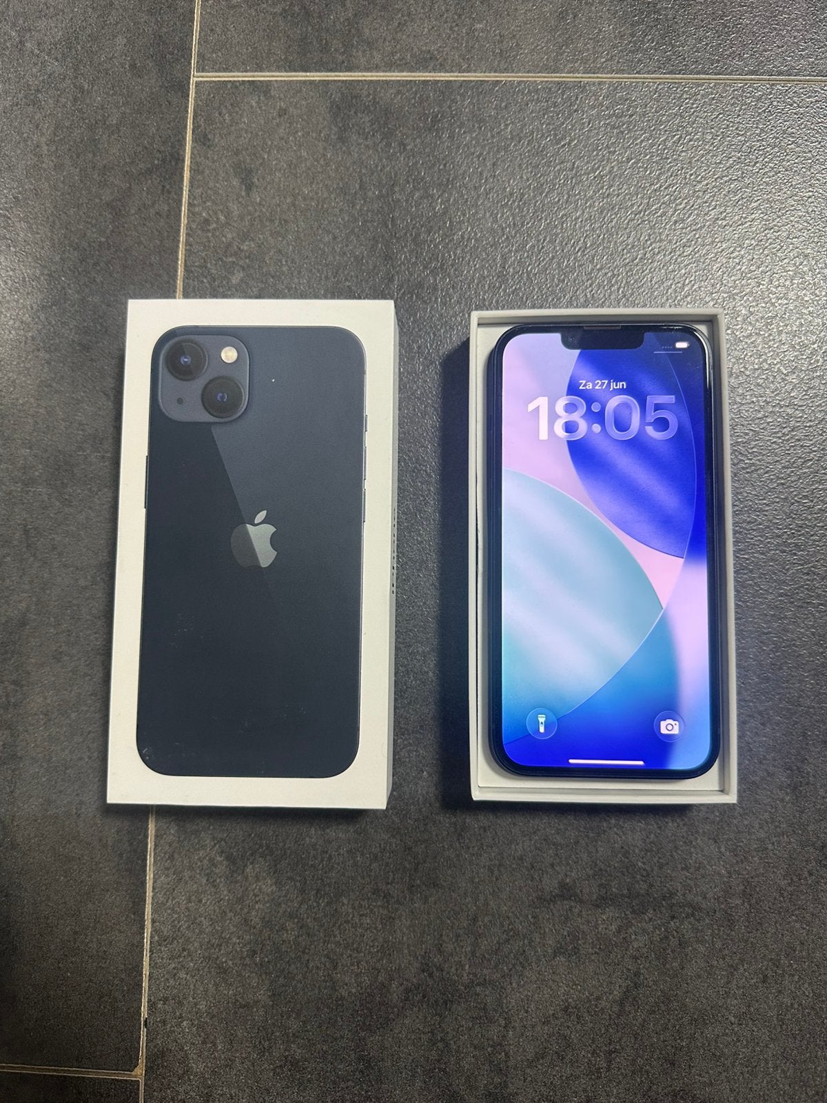 Apple iPhone 13 256GB Zwart In Zeer nette staat, Zwart, IPhone 13, Zo goed als nieuw, Ophalen