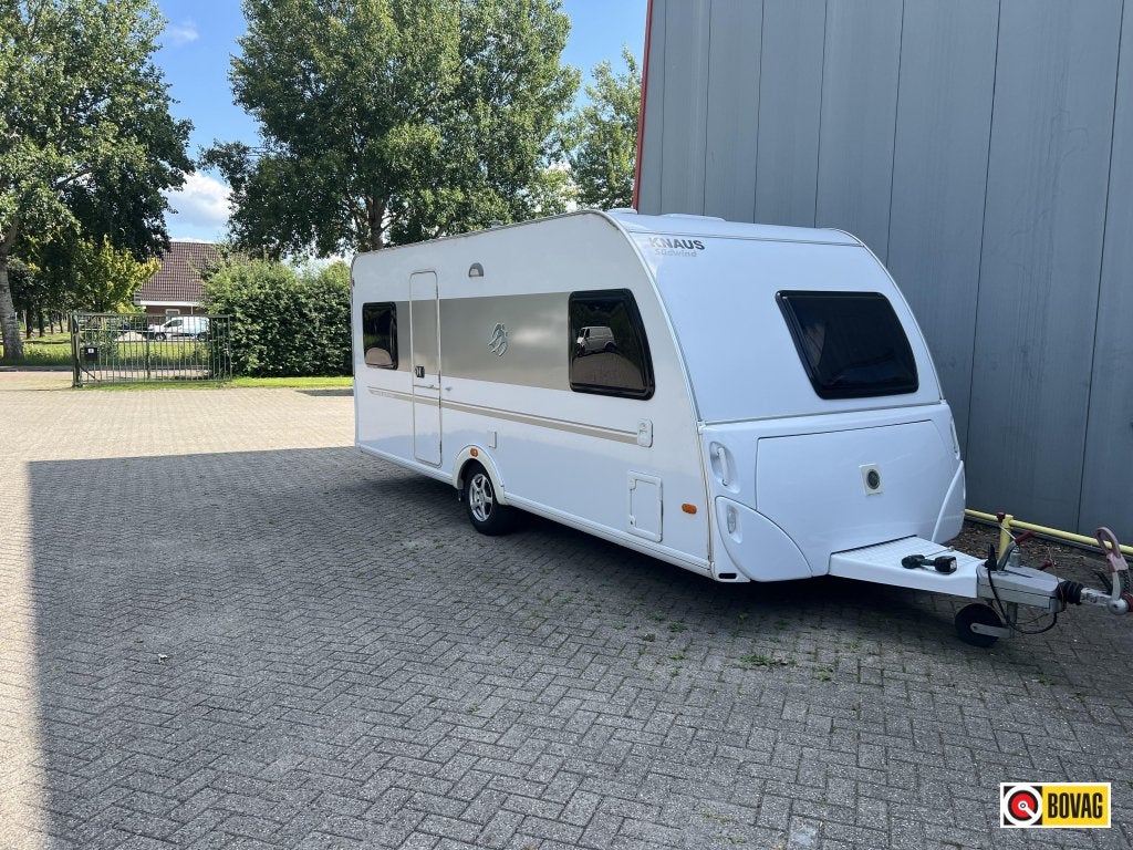 Knaus Sudwind White Edition 500 FU, Caravans en Kamperen, Rondzit, Bedrijf, Overige typen, 5 tot 6 meter