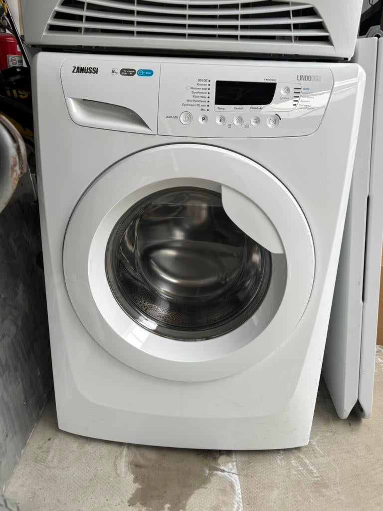 Zanussi wasmachine 8kg, Witgoed en Apparatuur, Wasmachines, Ophalen, Zo goed als nieuw, Voorlader, 85 tot 90 cm