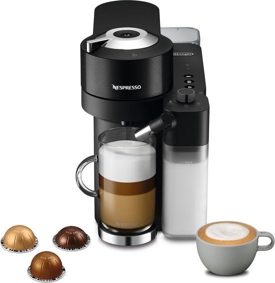 Nespresso Vertuo Lattissima Zwart - Zo goed als nieuw, 10 kopjes of meer, Koffiemachine, Ophalen of Verzenden, Zo goed als nieuw
