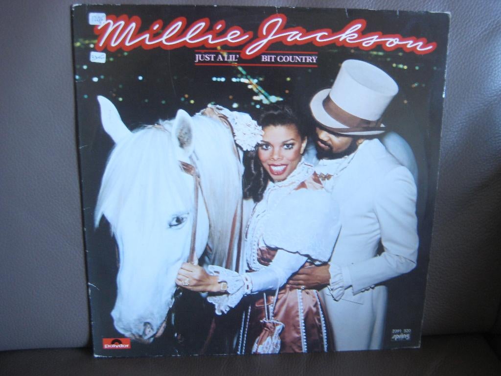 Millie Jackson – Just A Lil' Bit Country, 1980 - 1989, Ophalen of Verzenden, Zo goed als nieuw, 12 inch