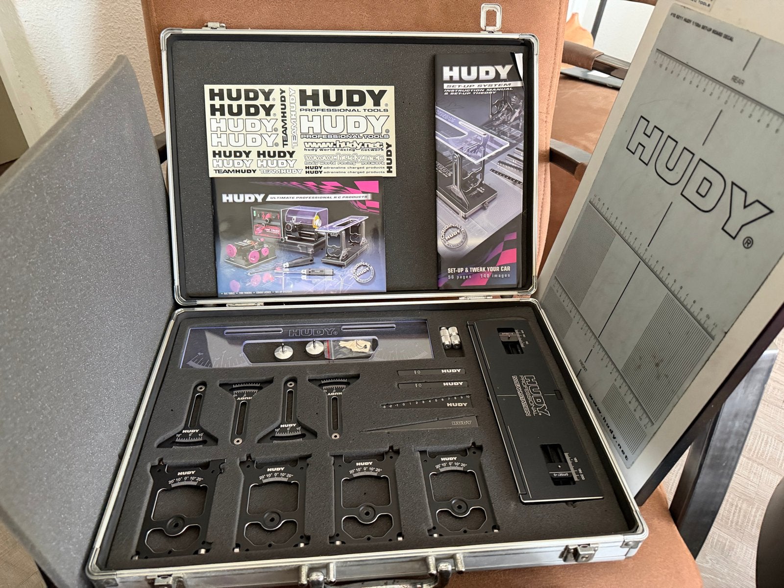 Hudy 1/10 TC setup systeem in koffer, Kinderen en Baby's, Ophalen of Verzenden, Zo goed als nieuw