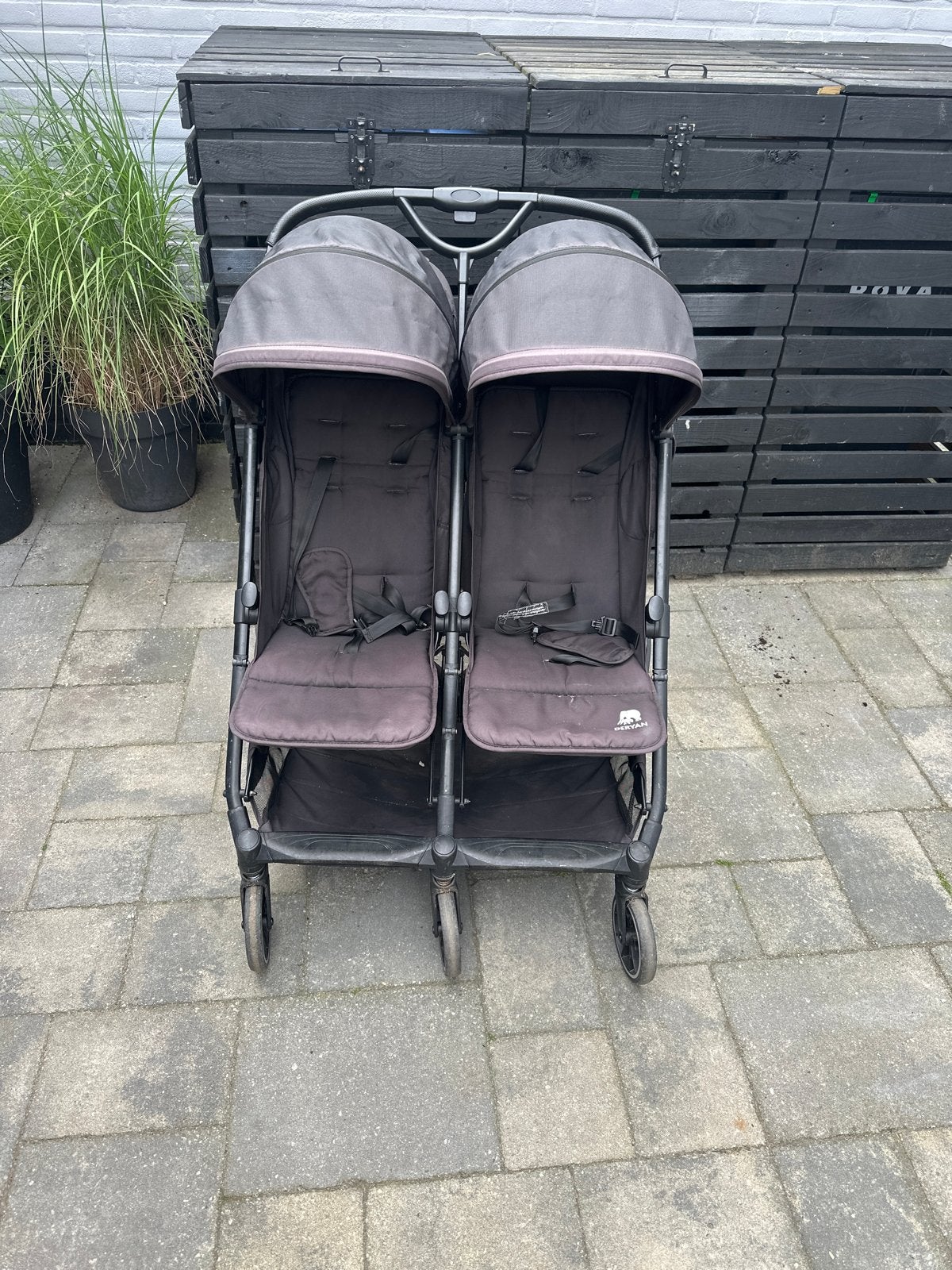 Duo kinderwagen - Ideaal voor tweelingen of broertjes/zusjes, Gebruikt, Duowagen, Ophalen, Kinderwagen