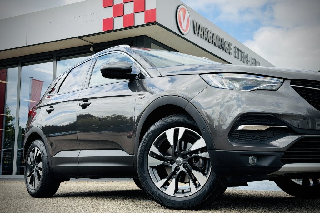 Opel Grandland X 1.2 Turbo Business Executive | TREKHAAK | S, Auto's, Automaat, 12 maanden, Gebruikt, Euro 6