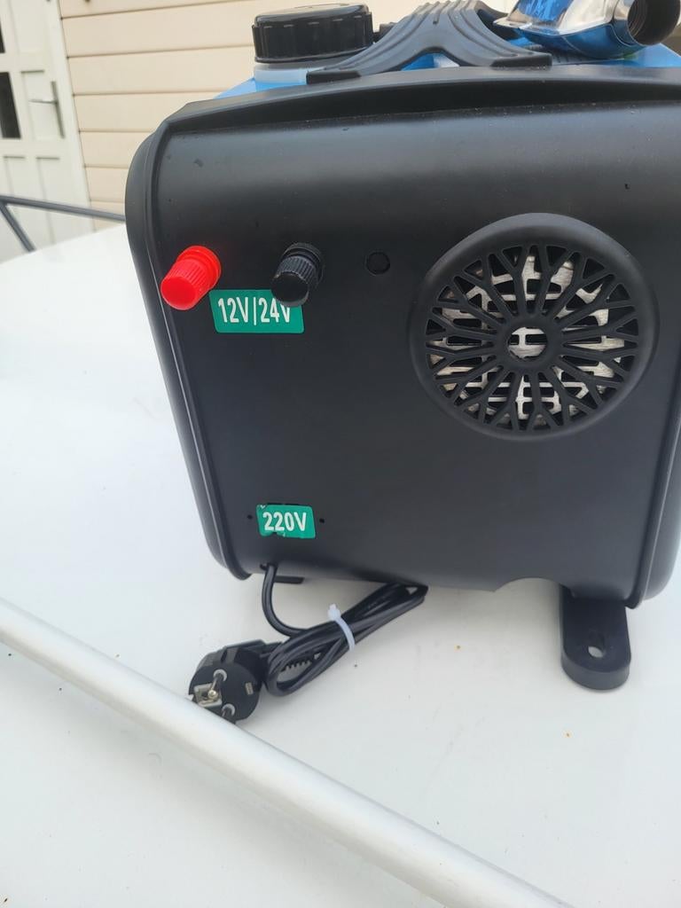 Standkachel 12V/24V/220V - Diesel Olie 5KW, Ophalen of Verzenden