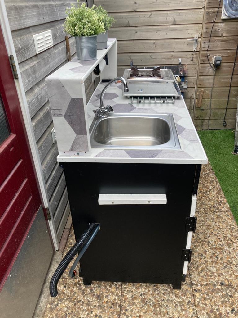Nieuwe buitenkeuken, Ophalen, Zo goed als nieuw, Gas
