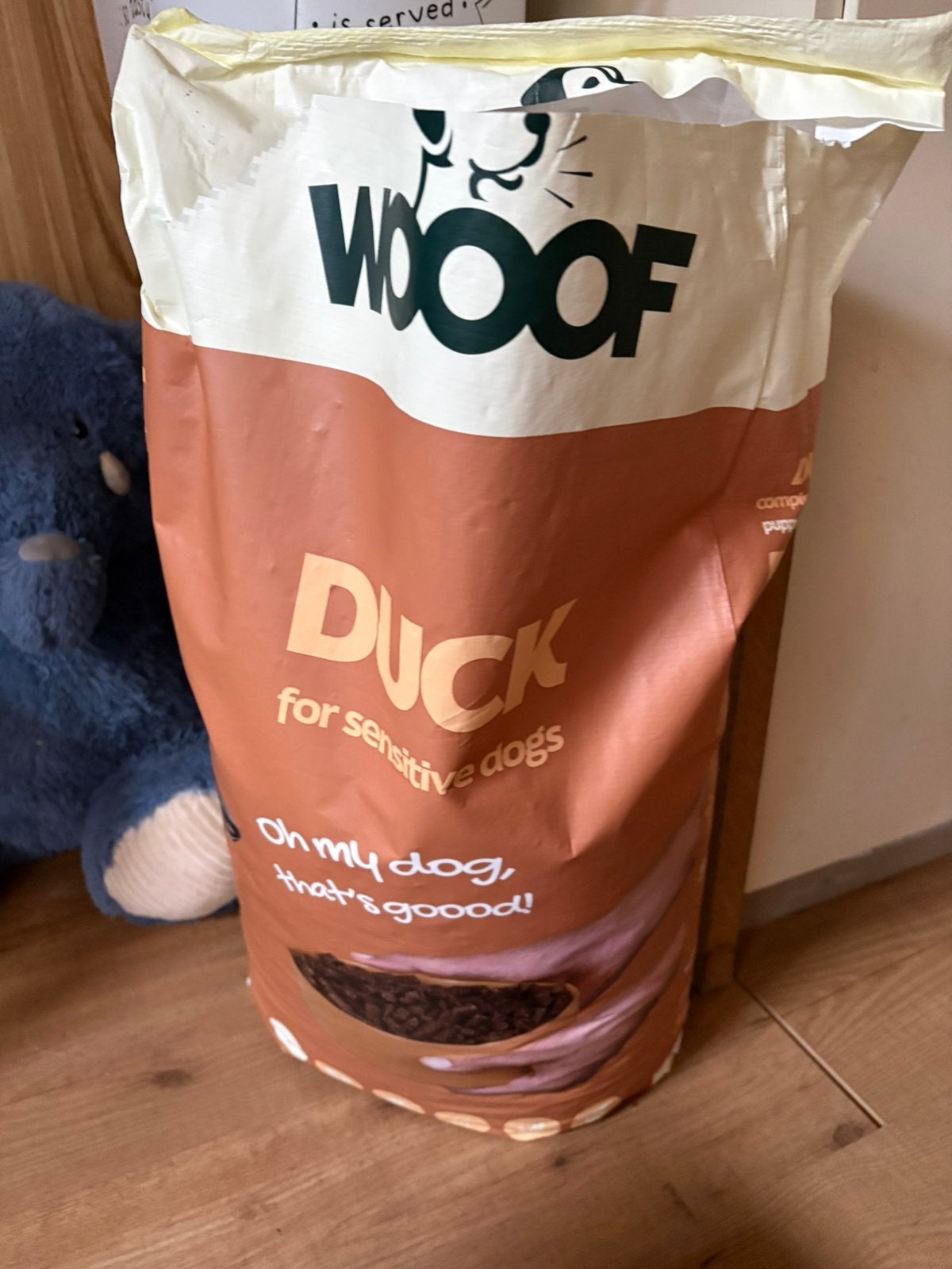 WOOOF sensitive hondenbrokken 18kg, Ophalen, Hond