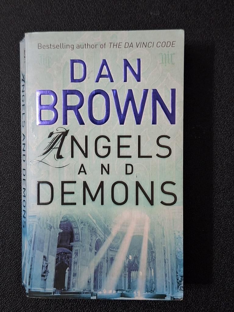 Dan Brown - Angels and Demons (English book), Boeken, Ophalen, Gelezen, Dan Brown, Wereld overig