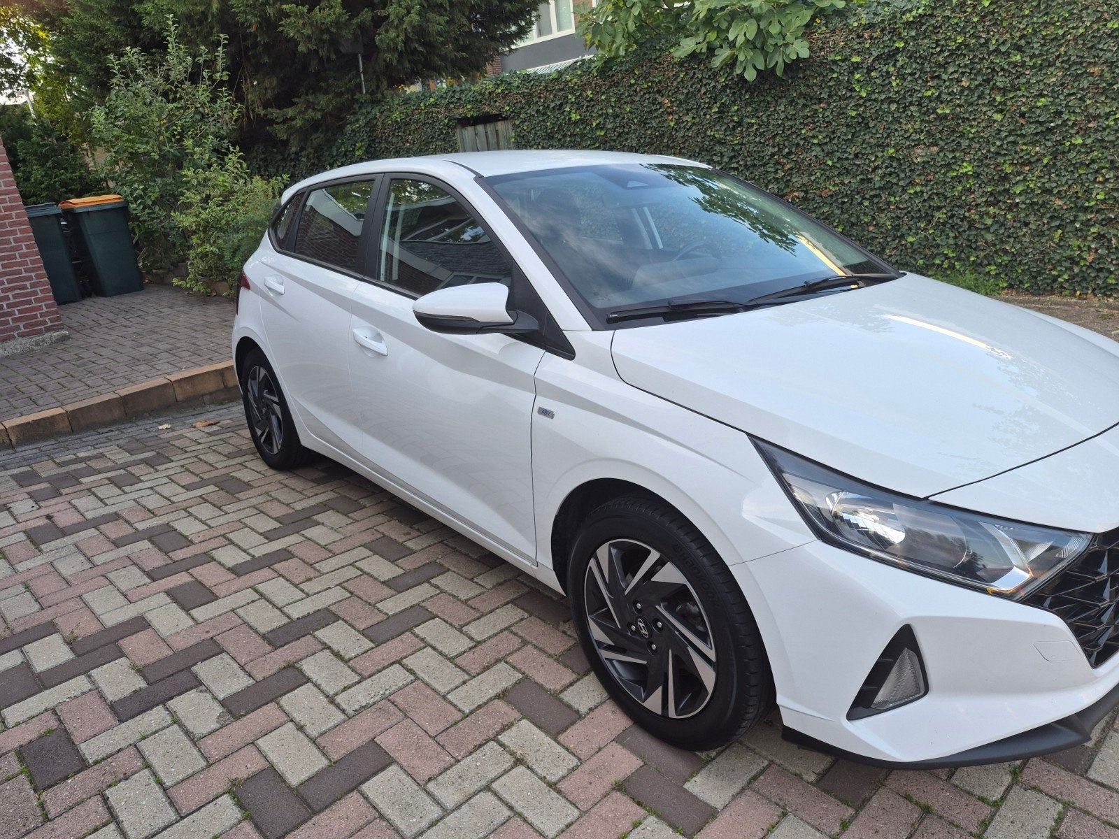 Hyundai i20 1.0 T-gdi 48V 100PK 7DCT 2022 Wit, 450 kg, Origineel Nederlands, 3 cilinders, 998 cc