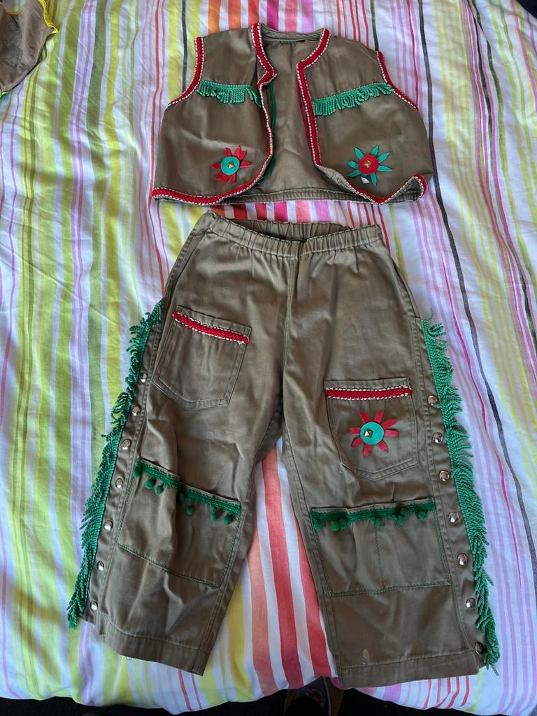 Cowboy kleding / indianen kleding leuk voor carnaval, Ophalen of Verzenden, Gebruikt, 110 t/m 116, Jongen of Meisje