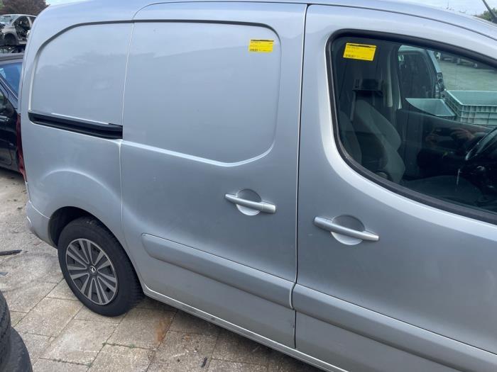 Schuifdeur rechts van een Peugeot Partner (EZRC), Gebruikt, -, Deur, -