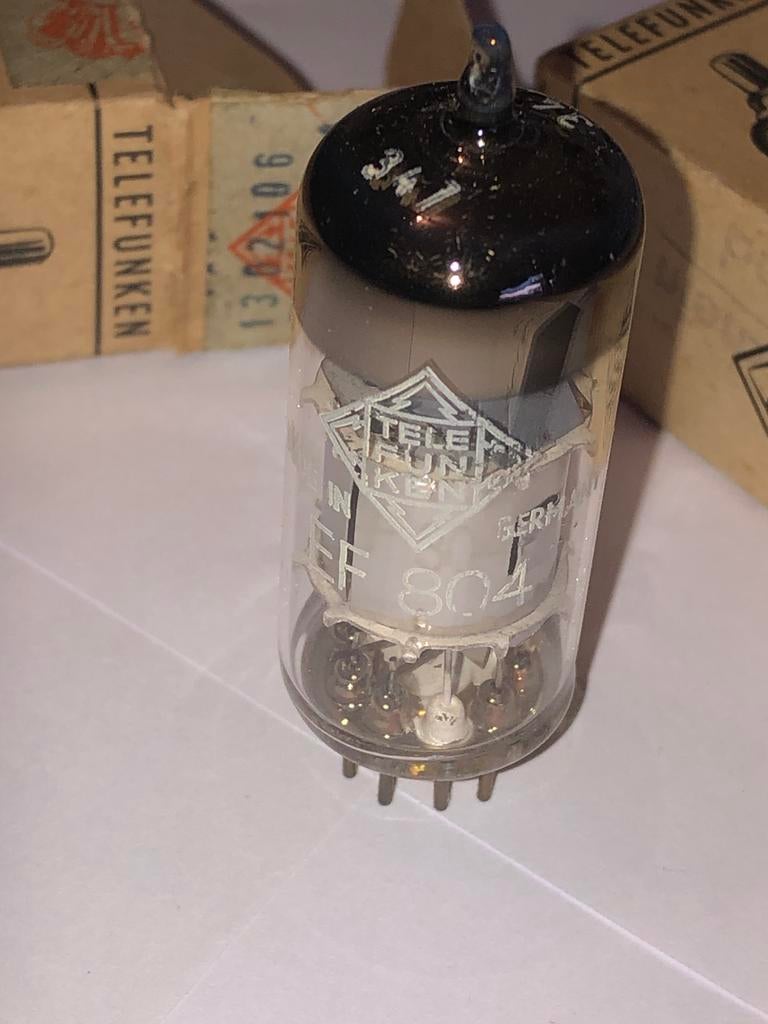 TELEFUNKEN EF804 (EF86) buizen paar - Nieuw in doos, Ophalen of Verzenden, Nieuw