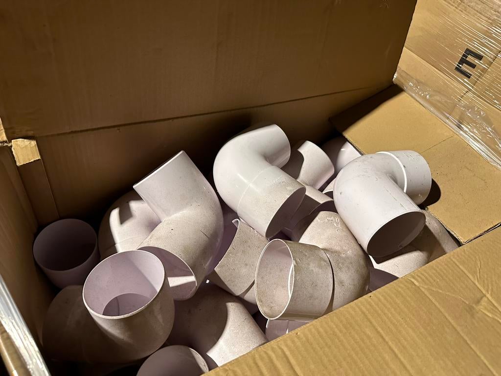 grote partij pvc hulp stukken Rone 100 mm eslon, Ophalen, Bochten, Pvc, Surhuisterveen@gmail.com