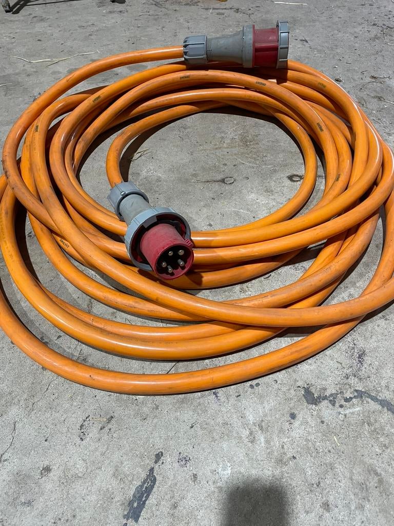 Verlengkabel 63 AMP 5 polig  25 m, Doe-het-zelf en Verbouw, Elektra en Kabels, Ophalen of Verzenden, Zo goed als nieuw, Kabel of Snoer