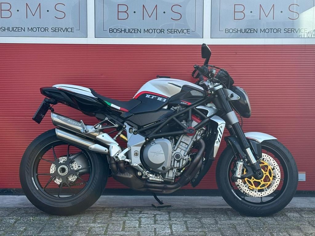 MV AGUSTA BRUTALE 1078 RR (bj 2011), Motoren, Motoren | MV Agusta, Bedrijf, Naked bike, meer dan 35 kW, 4 cilinders, Motorrijbewijs A
