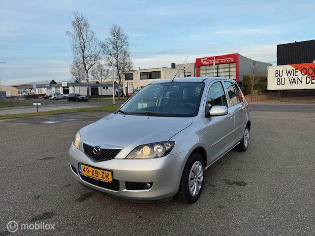 Mazda 2 1.4 Exclusive, Voorwielaandrijving, 1025 kg, 15 km/l, Gebruikt