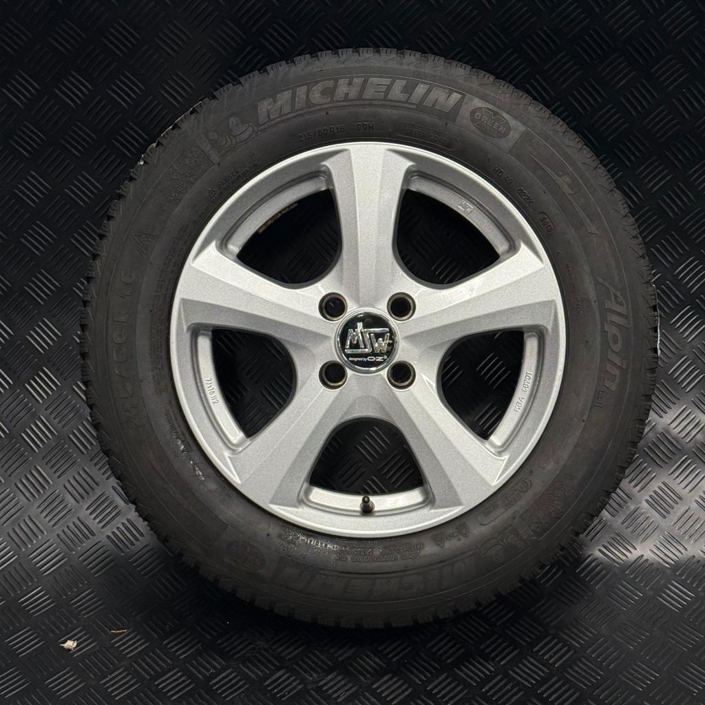MSW velgenset + Michelin Alpin, Auto-onderdelen, Banden en Velgen, Velg(en), Zomerbanden, 16 inch, 215 mm, Personenwagen, Gebruikt