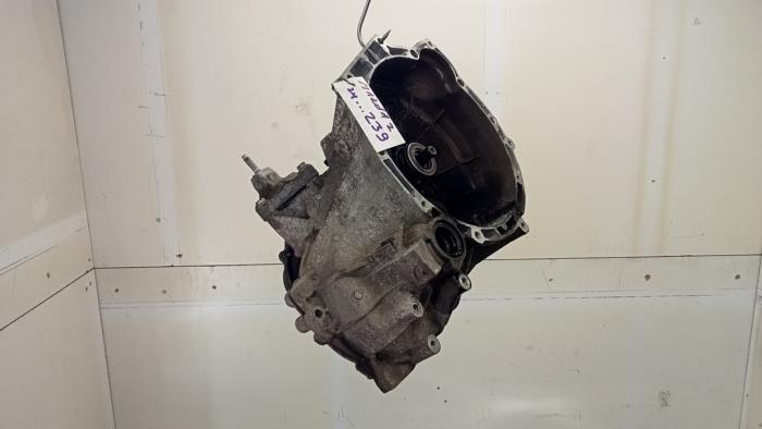 Versnellingsbak van een Mazda 2.
