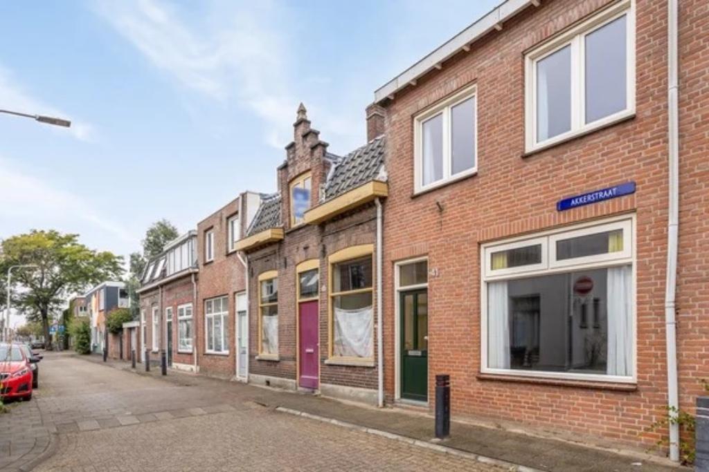 Gezocht: Beleggingspand, Opknapper