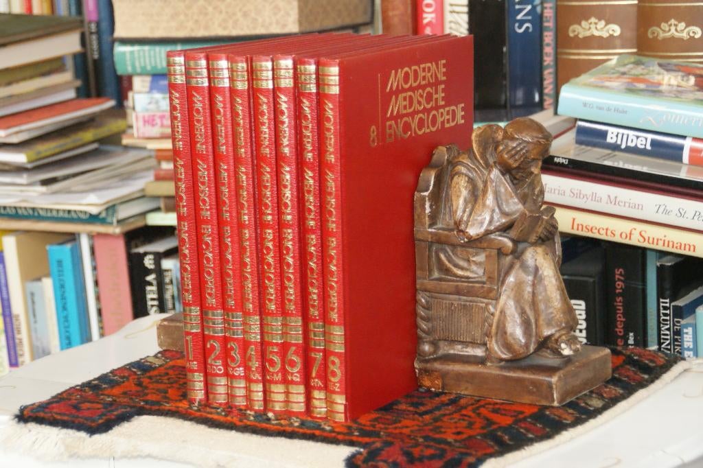MODERNE MEDISCHE ENCYCLOPEDIE in 8 delen compleet, Ophalen of Verzenden