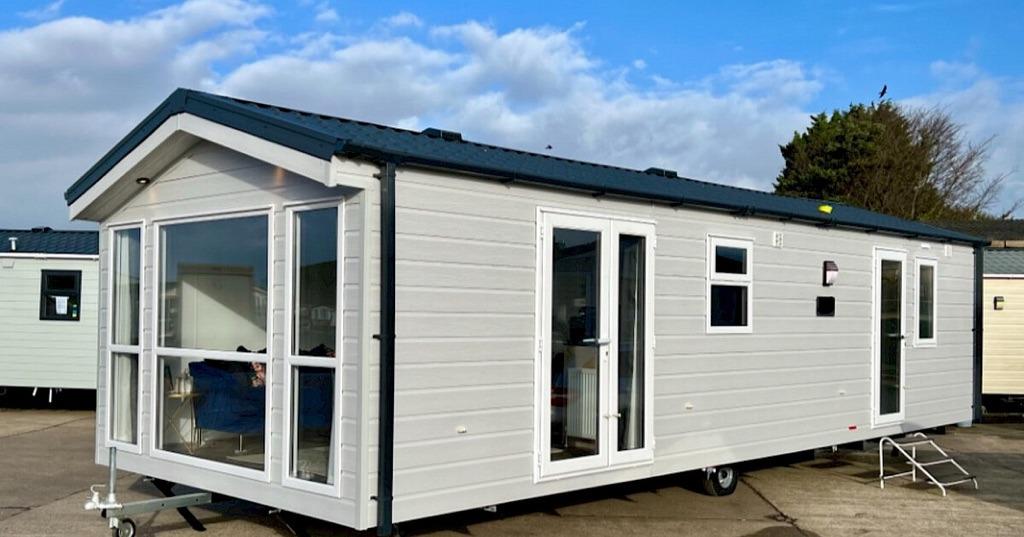 Splinter nieuw chalet snel leverbaar  € 38.950,-, Tot en met 6