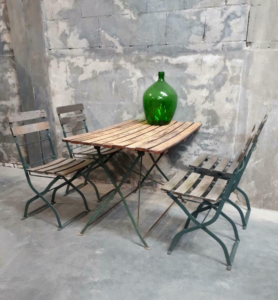 Oude vintage klaptafel terrastafel tuintafel + klapstoelen, Ophalen of Verzenden, Gebruikt