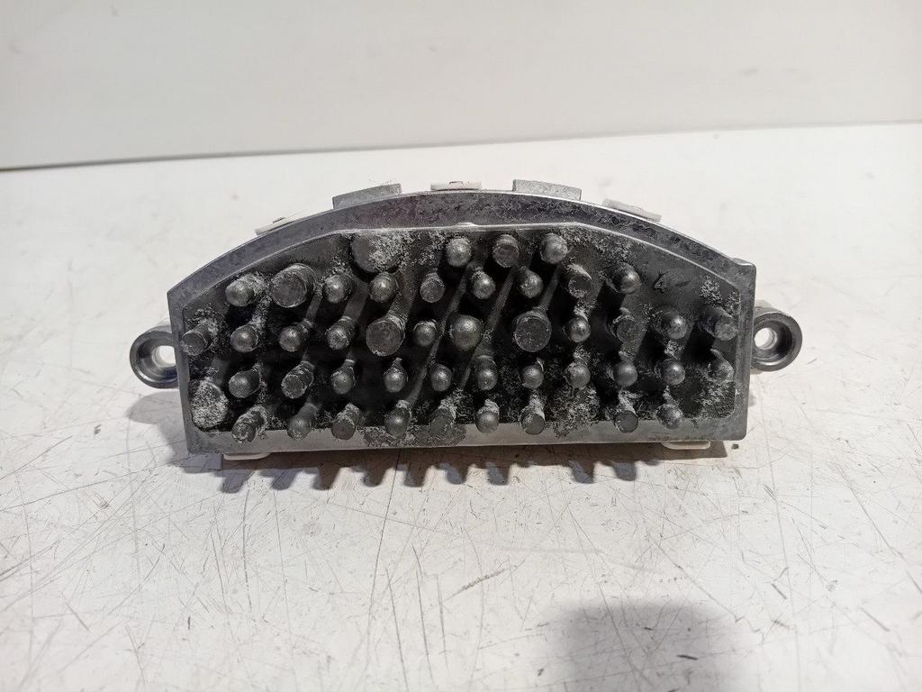 Kachelweerstand BMW 1 serie, Onderdelen@venauto.nl, Van der Ven Autorecycling B.V., Gebruikt, Ettenseweg 76, 4706 PB Roosendaal, The Netherlands