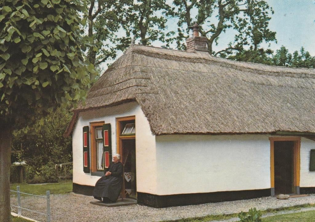 't HARDE Veluwse Boerenwoning met Klederdracht, Verzenden, 1960 tot 1980, Gelopen, Gelderland