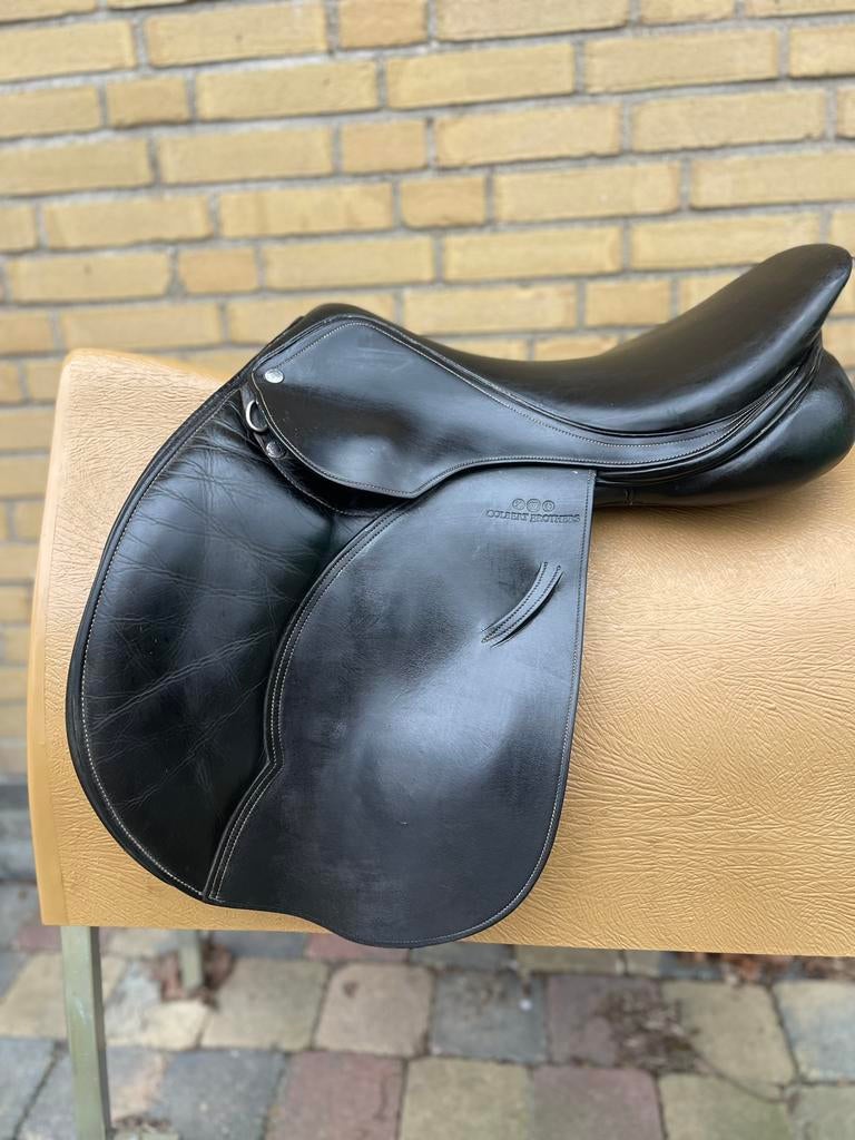 Colbert Brothers spring kort Gratis consult bij aanschaf, Dieren en Toebehoren, Paarden en Pony's | Zadels, Gebruikt, Springen