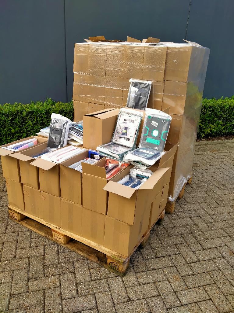 tablet covers & hoesjes, Computers en Software, Tablet-hoezen, Ophalen, Nieuw, Diversen modellen, Bescherming voor- en achterkant