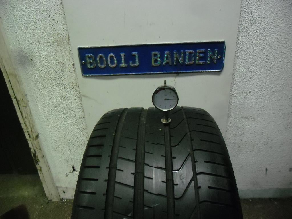 295 30 20 demobanden pirelli p zero met 7,6 mm profiel