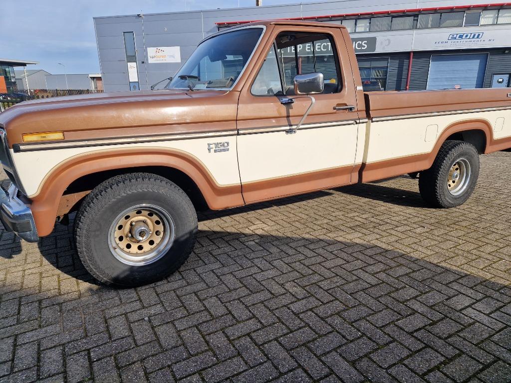 oldtimers 1947-1993 trucks and cars, foto 10