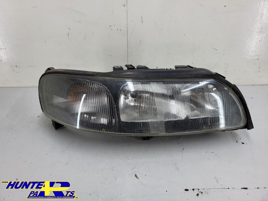 Koplamp R Volvo V70/XC70 ('00-'05) 8620687, Gebruikt, Ophalen of Verzenden, Volvo, Volvo