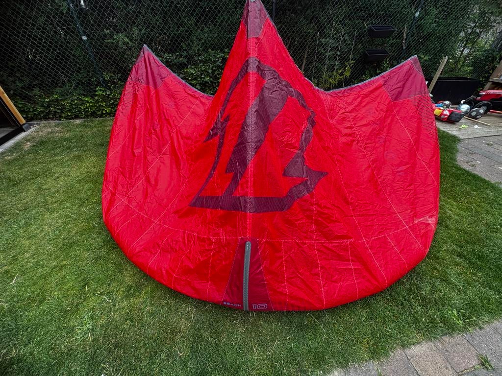 North Reach 2023 10m Kite - Gebruikt, Watersport en Boten, Kitesurfen, Gebruikt, 10 m², Geen board, Ophalen of Verzenden
