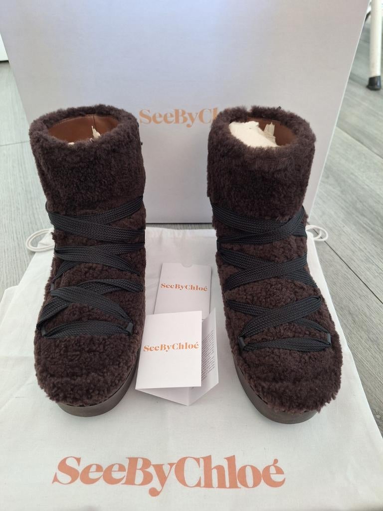 Nieuw in Doos: See by Chloé maat 40 Bruin Leer was € 295,95, Bruin, Snowboots, Nieuw, Ophalen of Verzenden
