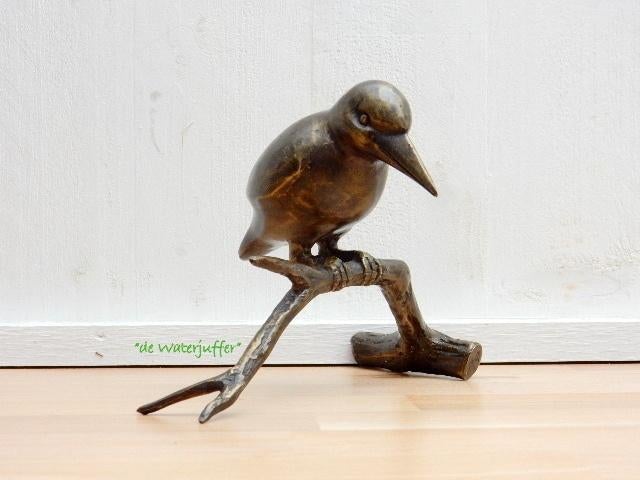 066* Bronzen ijsvogel op tak (Boven €75 geen verzendkosten), Ophalen of Verzenden, Nieuw, Overige materialen, Dierenbeeld