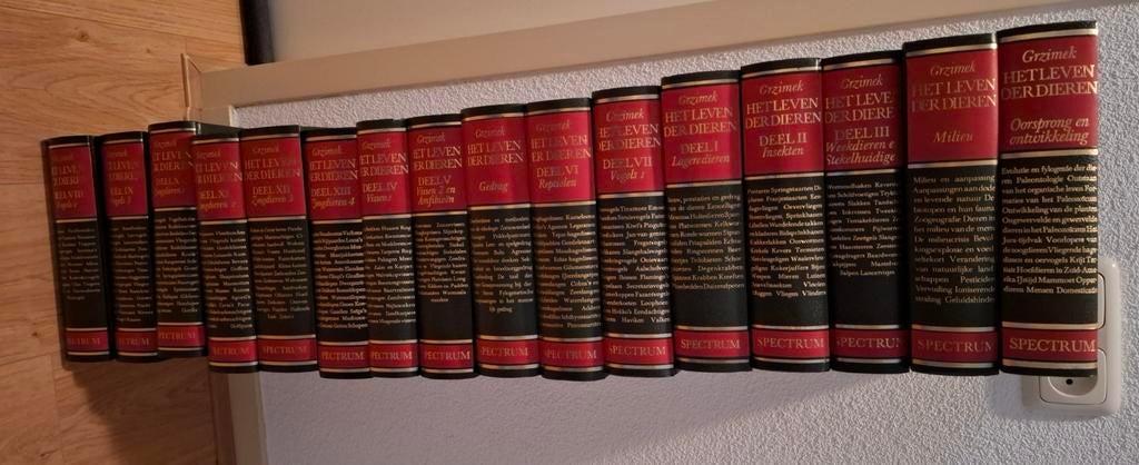 Encyclopedieën complete reeks Grzimek Het Leven der Dieren, Ophalen, Zo goed als nieuw, Dieren