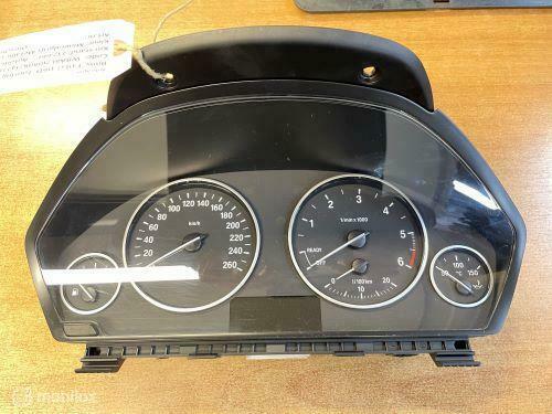 Tellerbak BMW 3-serie Touring F31 LCI  62108718256, Gebruikt, Ophalen of Verzenden, BMW, BMW