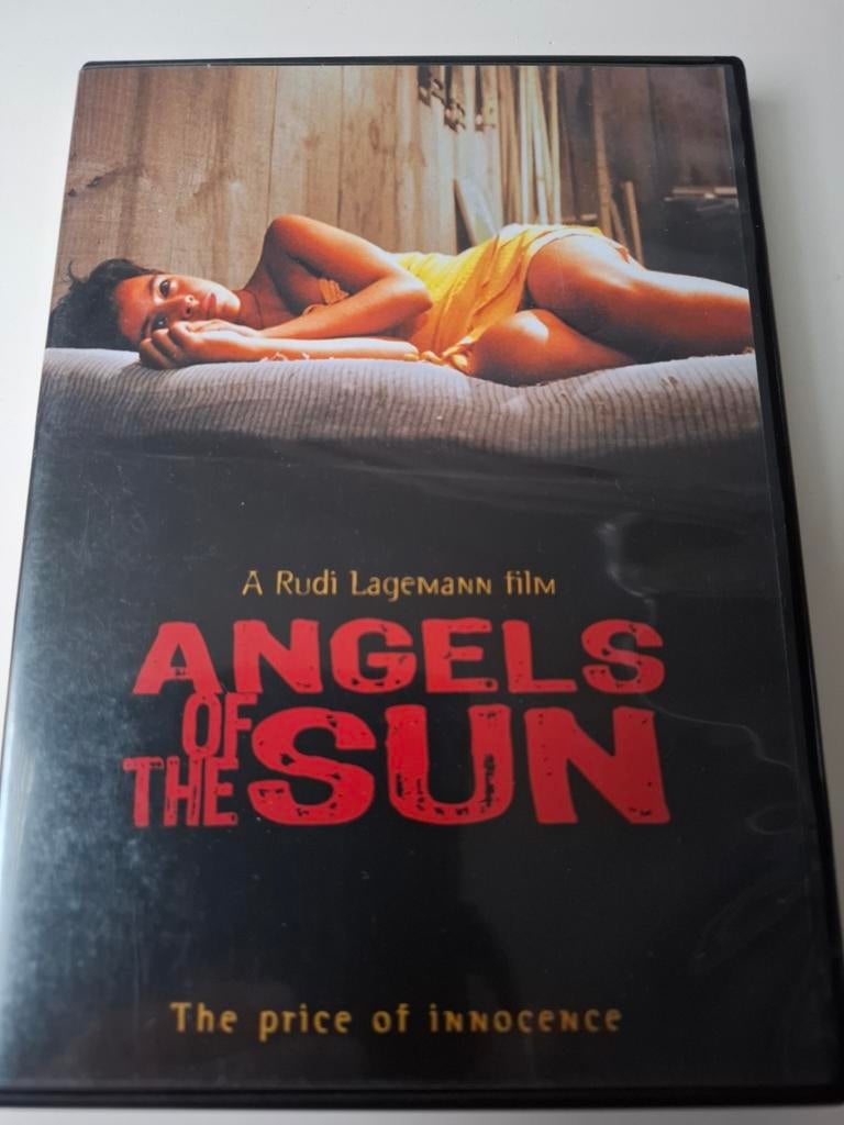 Angels of the sun, Vanaf 16 jaar, Ophalen of Verzenden, Zo goed als nieuw, Overige gebieden
