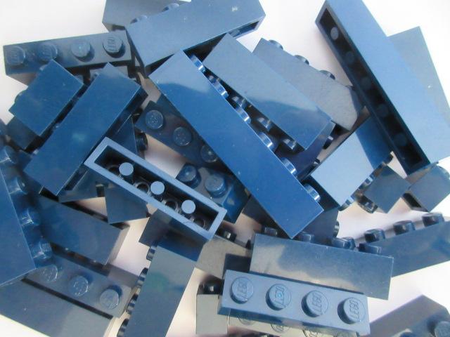 nr. 6829, 40 d.blauwe stenen, 1 nop breed, Ophalen of Verzenden, Zo goed als nieuw, Losse stenen, Lego