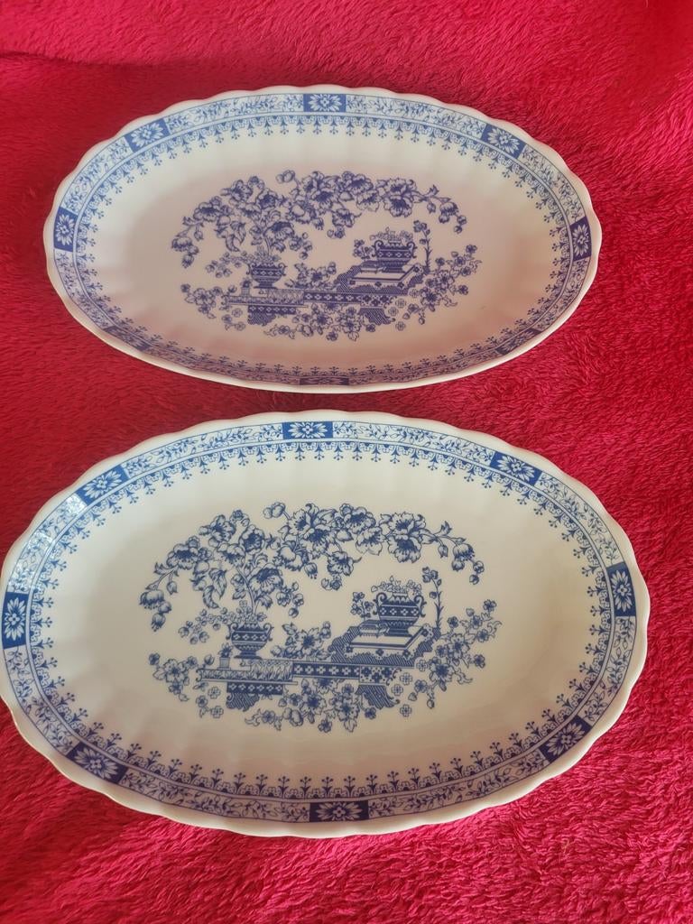 2 Ovale Porseleinen Schaaltjes JLMenau Blauw Wit, Ophalen