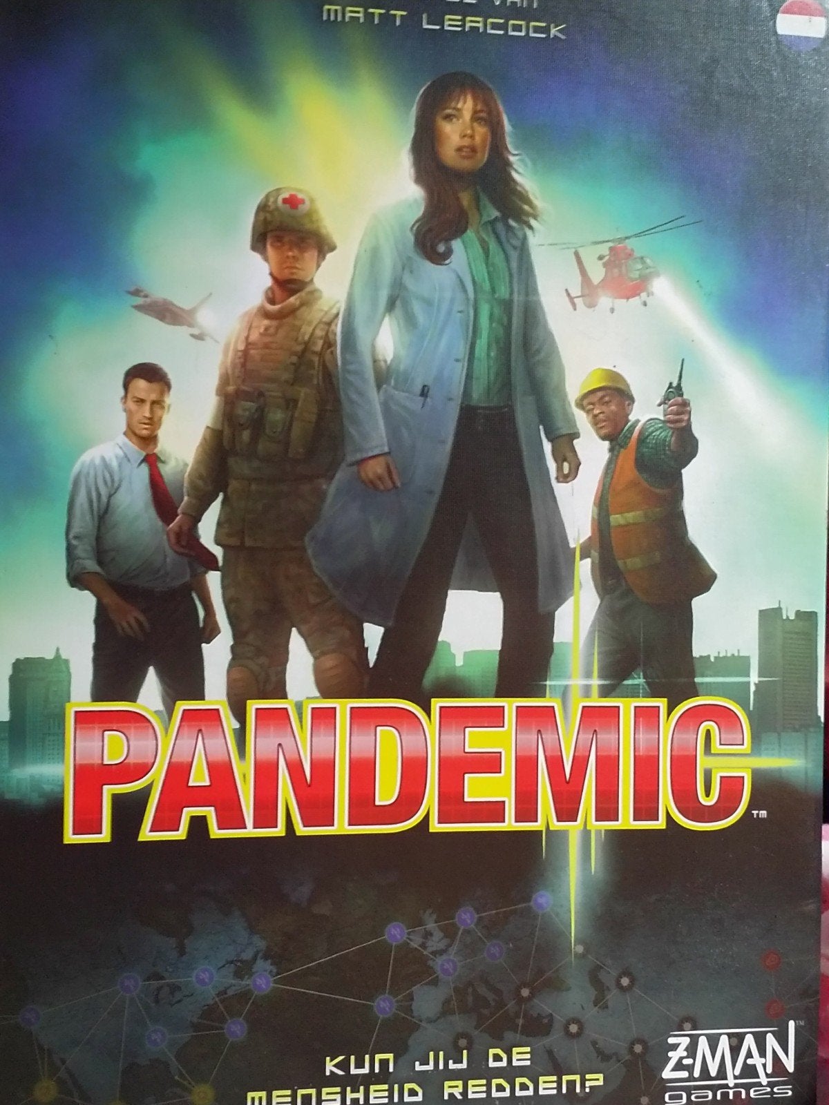 Pandemic Bordspel - Zo goed als nieuw, Drie of vier spelers, Ophalen of Verzenden, Zo goed als nieuw, Z-Man Games