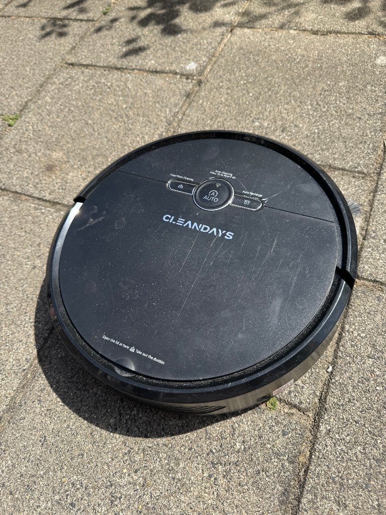 Cleandays robotstofzuiger met laadstation, Witgoed en Apparatuur, Stofzuigers, Overige merken, Draadloos, Gebruikt, Ophalen of Verzenden