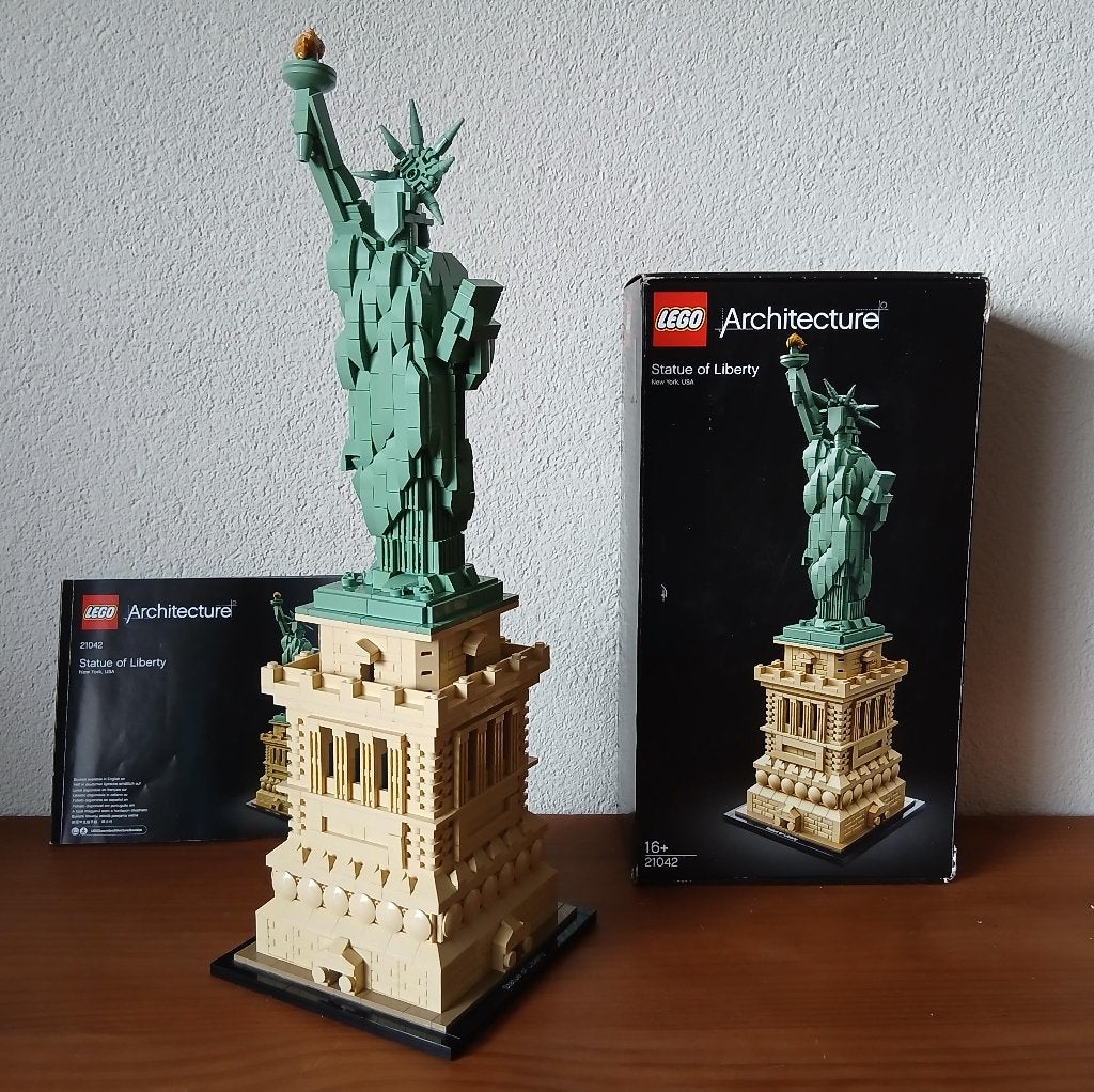 LEGO 21042	Architecture Statue of Liberty / Vrijheidsbeeld, Compleet, Lego, Architecture, Ophalen of Verzenden
