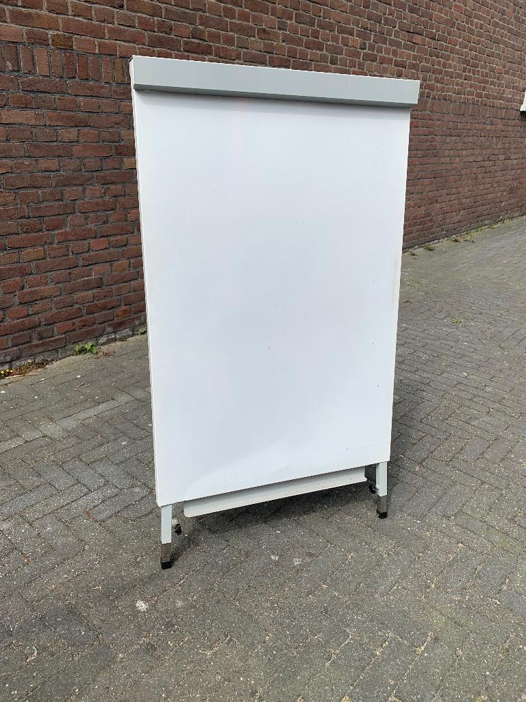 Flipover standaard, Ophalen, Zo goed als nieuw